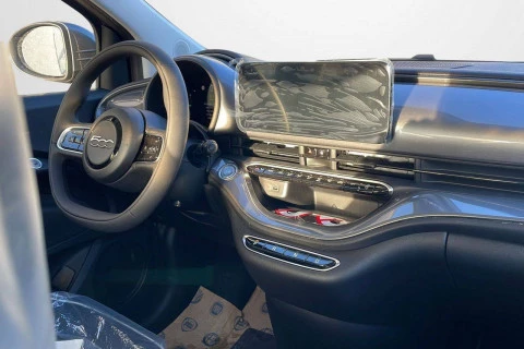 Fiat 500 Monotrim Hb 320km 85kW (118CV)