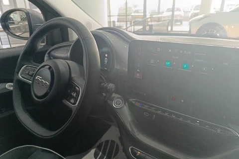 Fiat 500 Monotrim Hb 320km 85kW (118CV)
