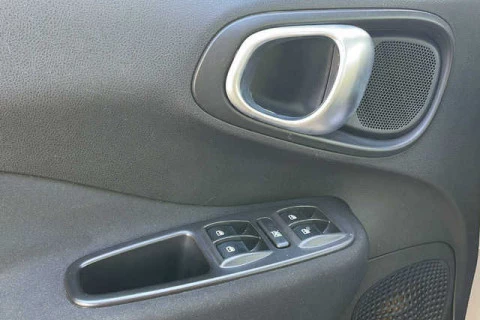 Fiat 500L 1.4 Pop Star 70 kW (95 CV)