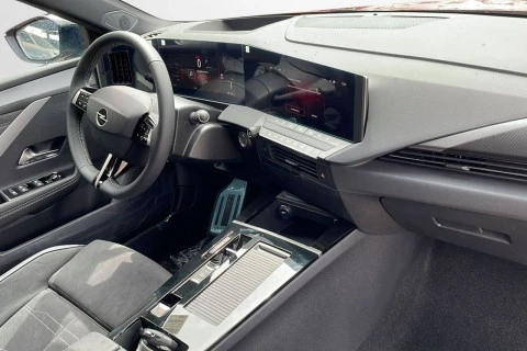 Opel Astra Electric 54kWh GS Auto