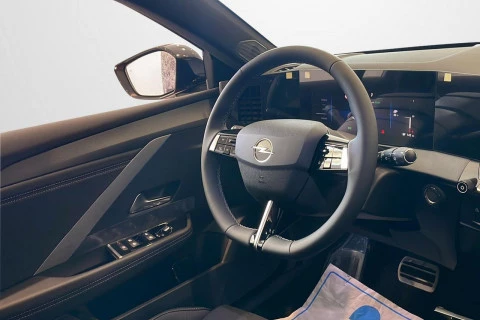 Opel Astra Electric 54kWh GS Auto