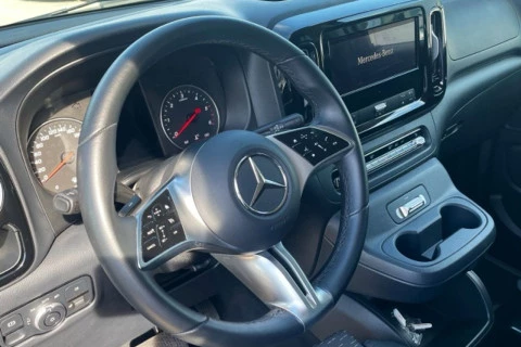 Mercedes-Benz Vito 114CDI AT 100kW Tourer Select Larga