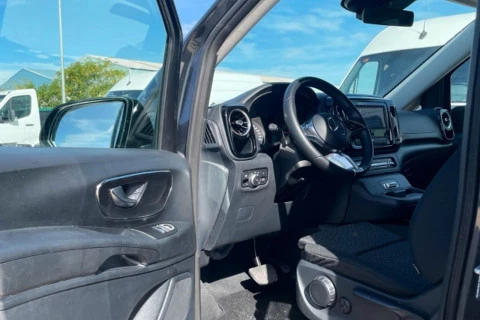 Mercedes-Benz Vito 114CDI AT 100kW Tourer Select Larga