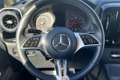 Mercedes-Benz Vito 114CDI AT 100kW Tourer Select Larga