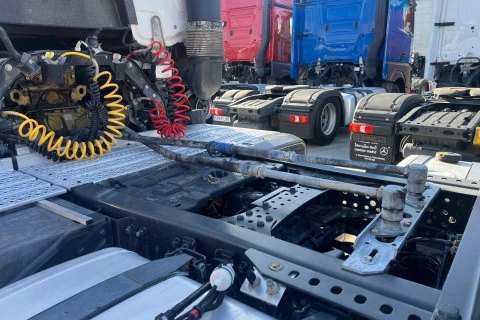 Mercedes-Benz Actros 1848 LS