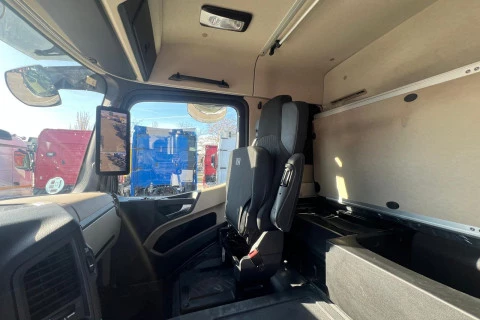 Mercedes-Benz Actros 1848 LS