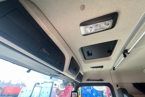 Mercedes-Benz Actros 1848 LS