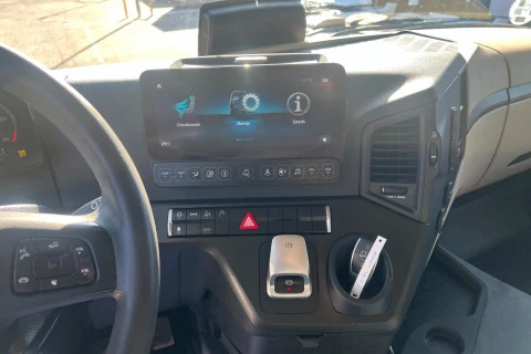 Mercedes-Benz Actros 1848 LS