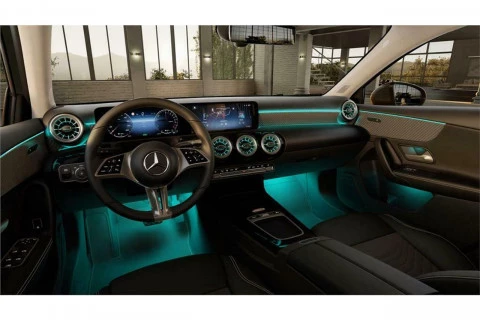 Mercedes-Benz Clase A A 250 e con tecnología híbrida EQ Sedán