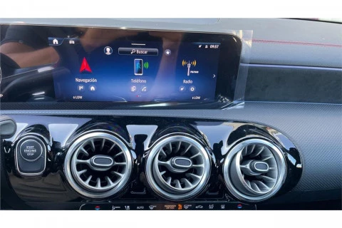 Mercedes-Benz CLA CLA 220 D DCT