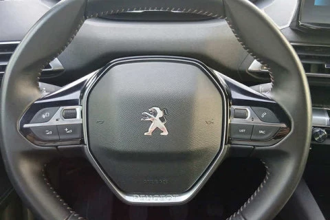 Peugeot 3008 PureTech 130 S&S Allure Pack 96 kW (130 CV)