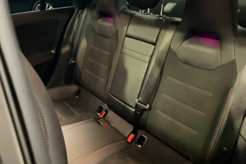 Mercedes-Benz CLA CLA 180