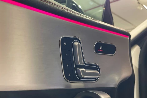 Mercedes-Benz CLA CLA 180