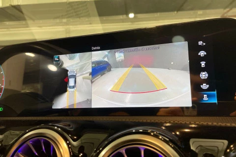 Mercedes-Benz CLA CLA 180