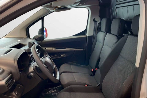 Fiat Doblò Furgón L1 BlueHDi 1.5 L 1000kg 130CV AT8