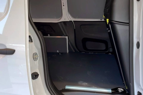 Fiat Doblò Furgón L1 BlueHDi 1.5 L 1000kg 130CV AT8