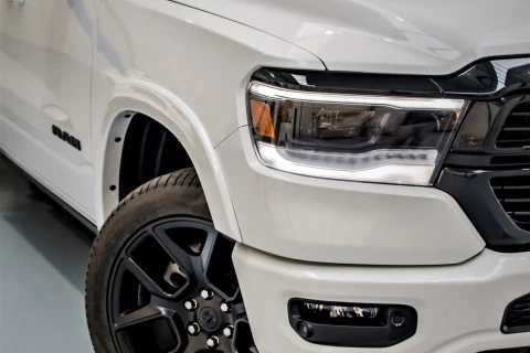 RAM 1500 LARAMIE NIGHT EDITION