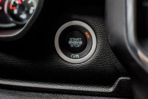 RAM 1500 LARAMIE NIGHT EDITION