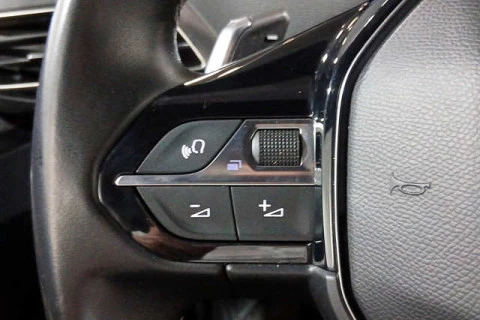 Peugeot 3008 Hybrid 225 Allure Pack e-EAT8 165 kW (225 CV)