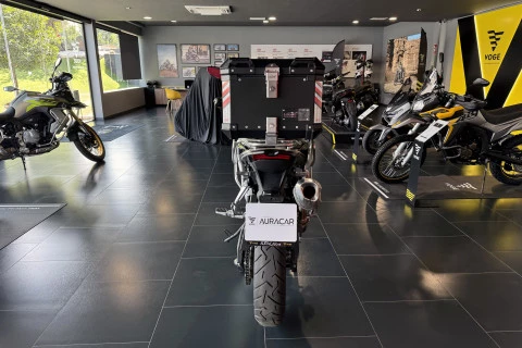 Voge 900DSX Amarilla