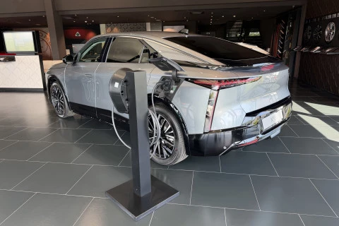 DS Nº8 Nº8 FWD Long Range ÉTOILE