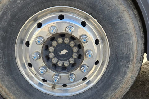 Mercedes-Benz Arocs 1853 HAD LS + BAÑERA SCHMITZ SKI 24 SL 7.2 AMARILLO