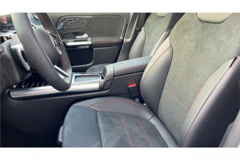 Mercedes-Benz GLA GLA 200