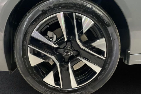 Peugeot 208 Allure Gasolina 100 S&S 6 Vel. MAN