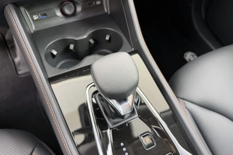 MG HS 1.5T PLUG IN HYBRID LUXURY