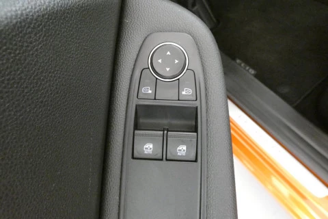 Renault Clio   TCe Serie Limitada Limited 67kW