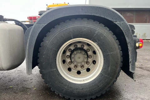 Mercedes-Benz Actros 1851 HAD LS