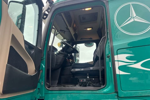 Mercedes-Benz Actros 1851 HAD LS