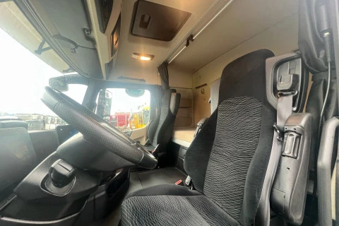 Mercedes-Benz Actros 1851 HAD LS