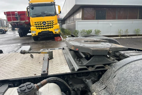 Mercedes-Benz Actros 1851 HAD LS