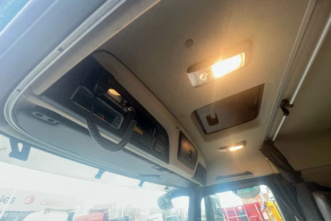 Mercedes-Benz Actros 1851 HAD LS