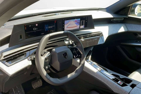 Peugeot 3008 Hybrid 1.2 100KW Allure eDCS6