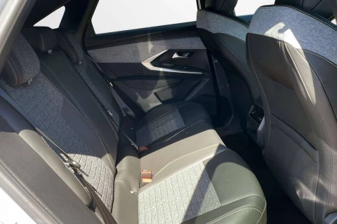 Peugeot 3008 Hybrid 1.2 100KW Allure eDCS6