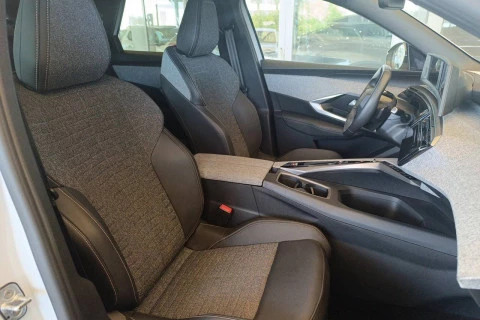 Peugeot 3008 Hybrid 1.2 100KW Allure eDCS6