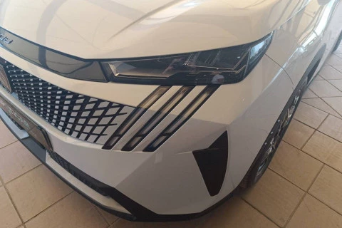 Peugeot 3008 Hybrid 1.2 100KW Allure eDCS6