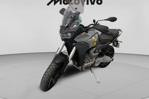 Moto Guzzi Stelvio 