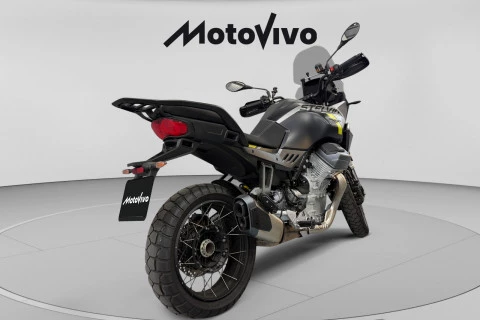 Moto Guzzi Stelvio 