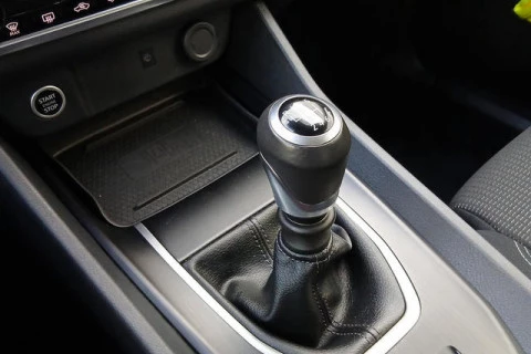 Nissan Qashqai DIG-T 140 mHEV Acenta 4x2 103 kW (140 CV)