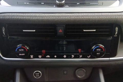 Nissan Qashqai DIG-T 140 mHEV Acenta 4x2 103 kW (140 CV)