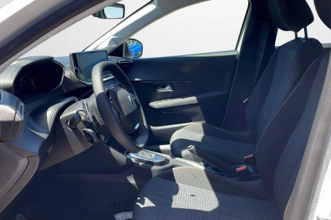 Peugeot e-208 Style Eléctrico 156 (115 Kw)