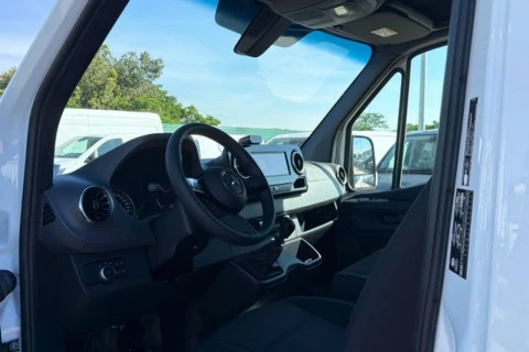 Mercedes-Benz Sprinter 317 CDI FURGON PRO LARGO