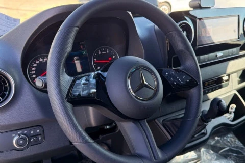 Mercedes-Benz Sprinter 317 CDI FURGON PRO LARGO