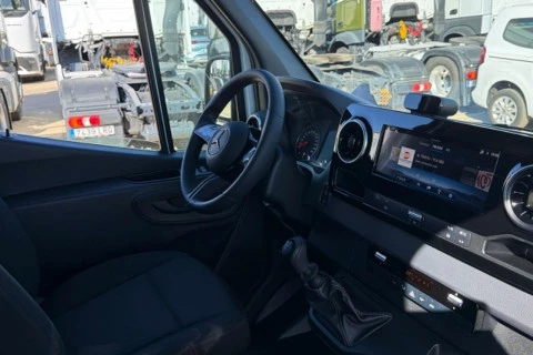 Mercedes-Benz Sprinter 317 CDI FURGON PRO LARGO