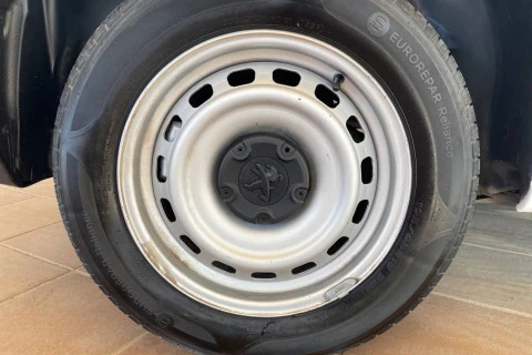 Peugeot Partner Standard 600kg BlueHDi 73kW