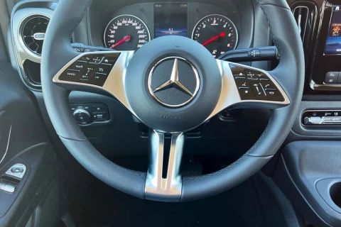 Mercedes-Benz Vito 114CDI AT 100kW Tourer Select Larga