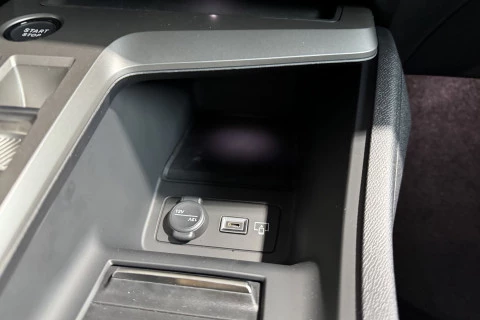 Peugeot 308 SW GT Hybrid 145 e-DCS6